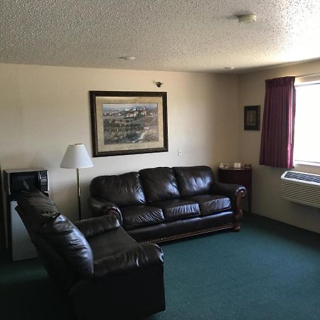 Cassville Four Seasons Inn & Suites מראה חיצוני תמונה
