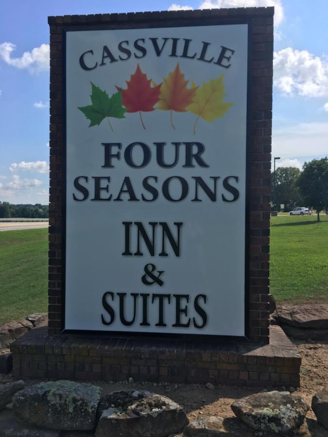 Cassville Four Seasons Inn & Suites מראה חיצוני תמונה